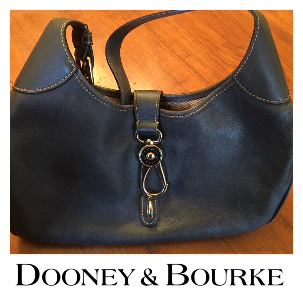 Dooney & Bourke purse